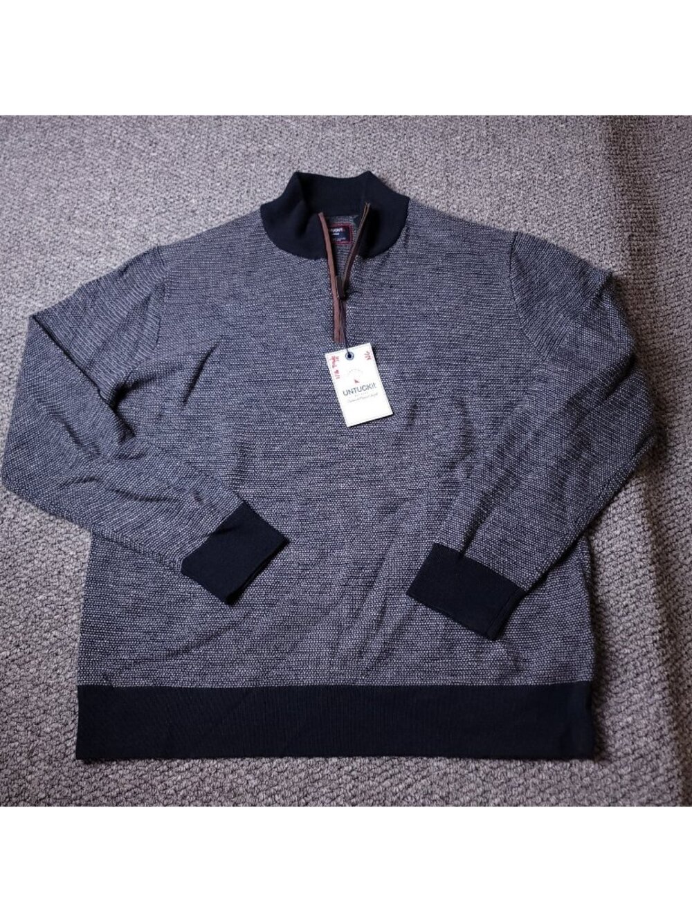 UNTUCKit Wool Sweater Mens L Large Gray Black Pullover Zip Up Jacquard